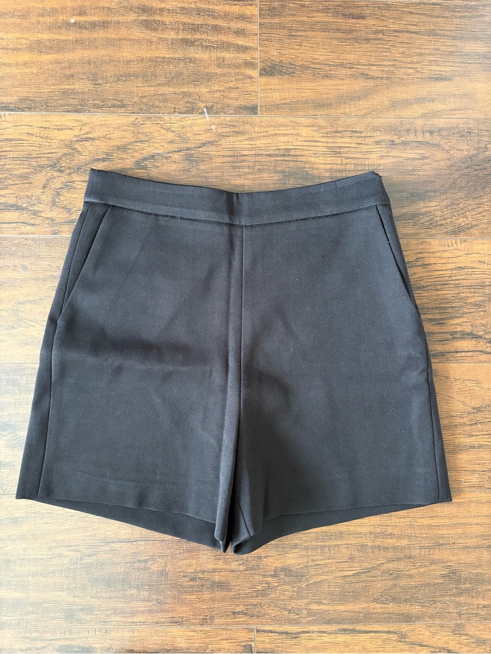 Rosea Paris high waisted tailored shorts “Le Auteuil” size 36